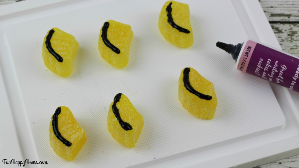 Dory Rice Krispie Treats Process 9