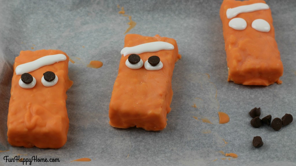 Finding Nemo Rice Krispie Treats Process 8