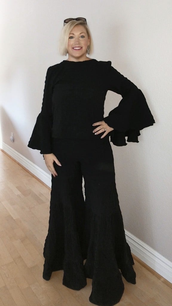 Picture of Courtney Washington outfit from FlabbyFashioinsta.com Instagram taken with the Amazon Echo Look